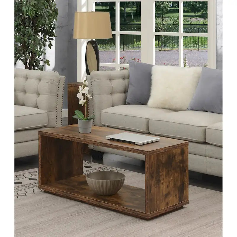 Table basse avec étagères