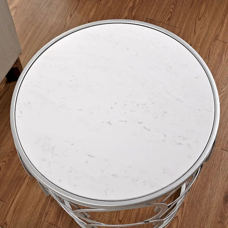 Table ronde dorée, fer forgé, 16,75 x 16,75 x 22 pouces