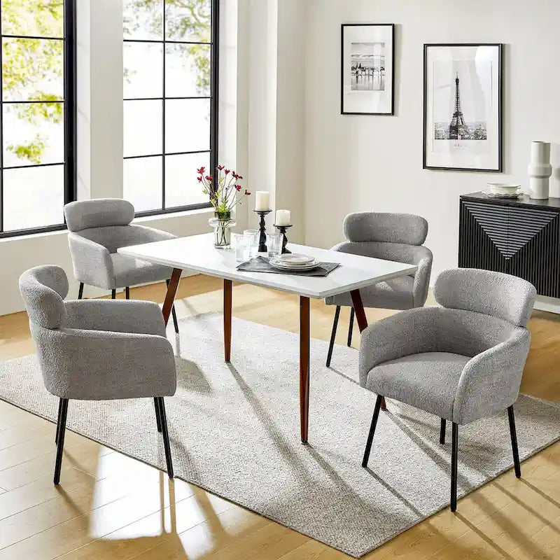 Chaises de salle à manger modernes en tissu rebondissant avec pieds réglables, quatre chaises par ensemble.