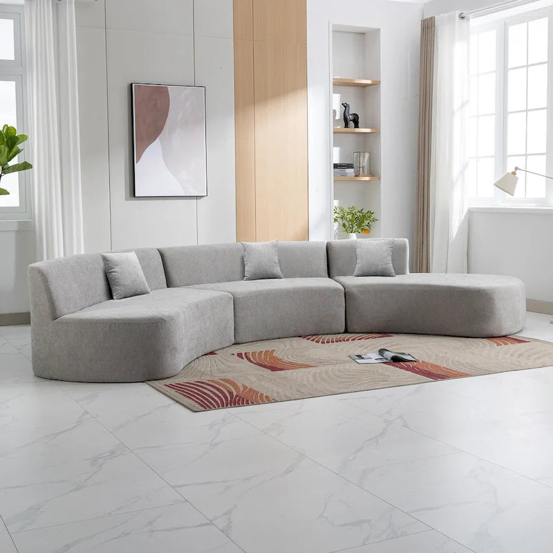 Canapé d'angle incurvé élégant de 136 po en tissu chenille avec trois coussins pour le salon,